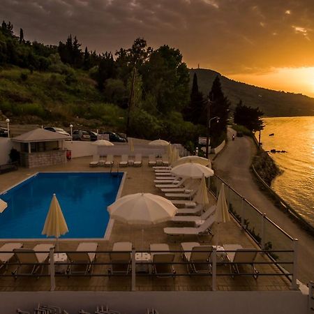 Golden Sunset Hotel Букари Екстериор снимка