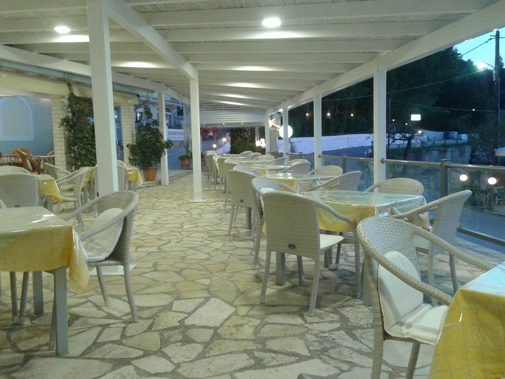 Golden Sunset Hotel Букари Екстериор снимка