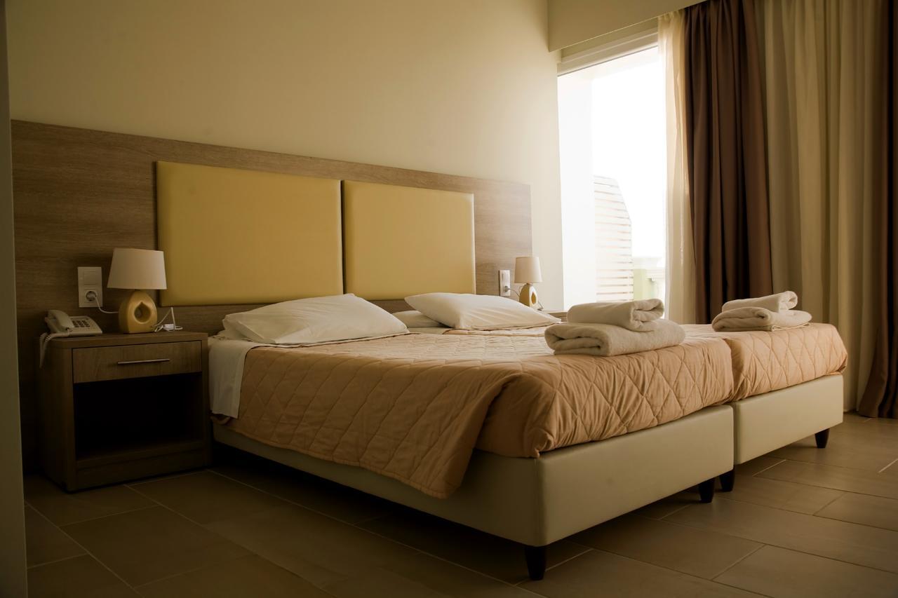Golden Sunset Hotel Букари Екстериор снимка