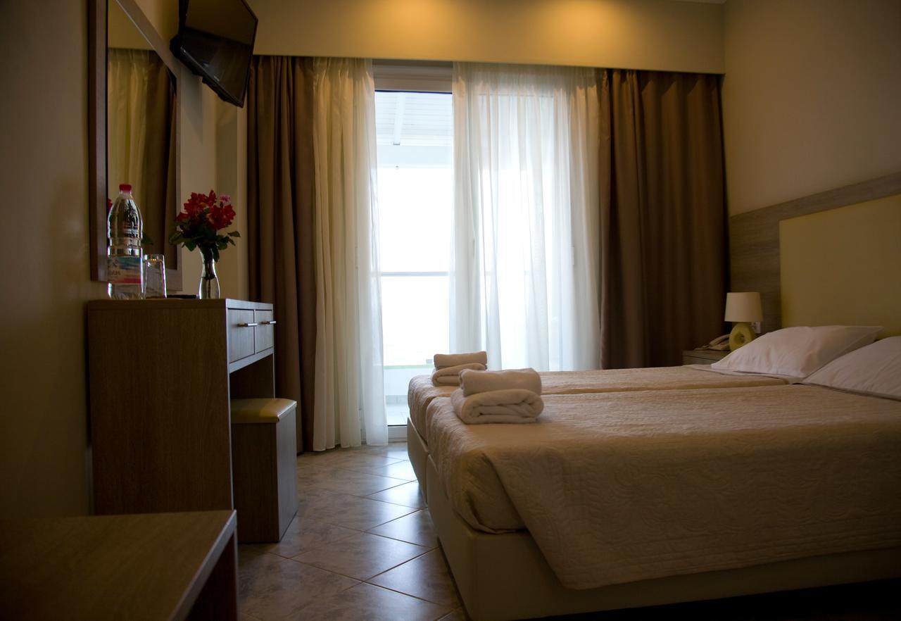 Golden Sunset Hotel Букари Екстериор снимка